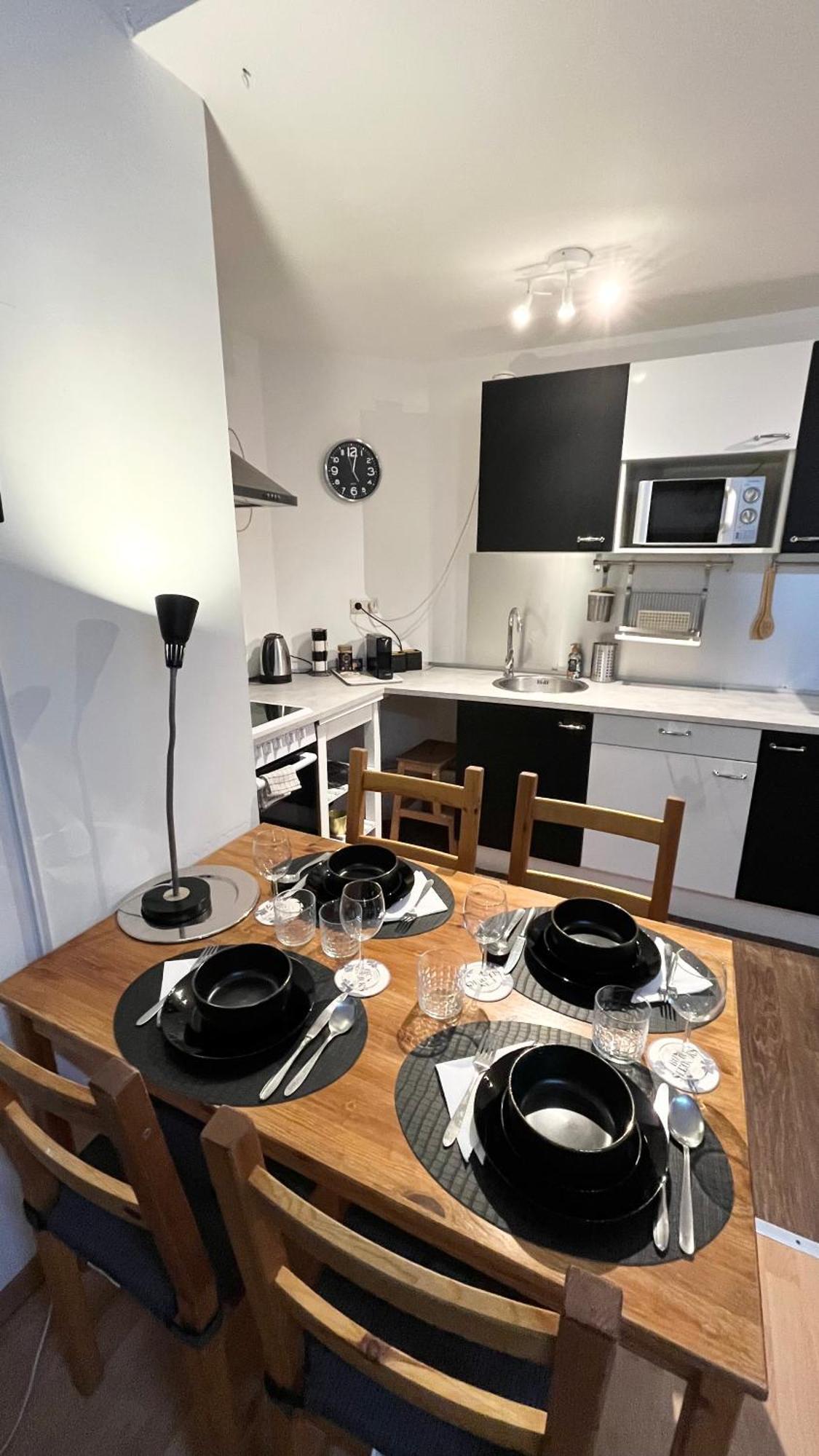 Cosy Flat - Eu District - Center - 4 Persons Appartamento